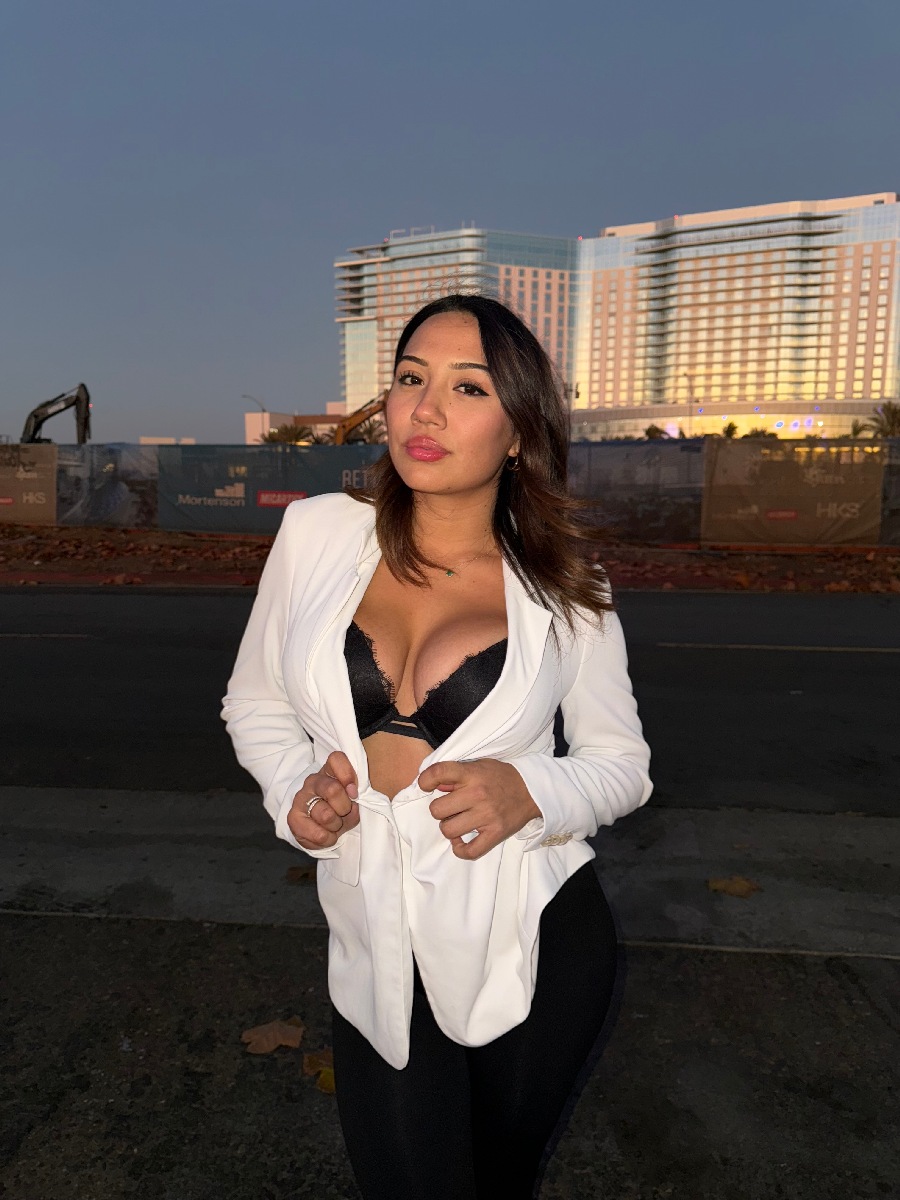 Take a pause and enjoy Ali Cruz — streaming from Gitega