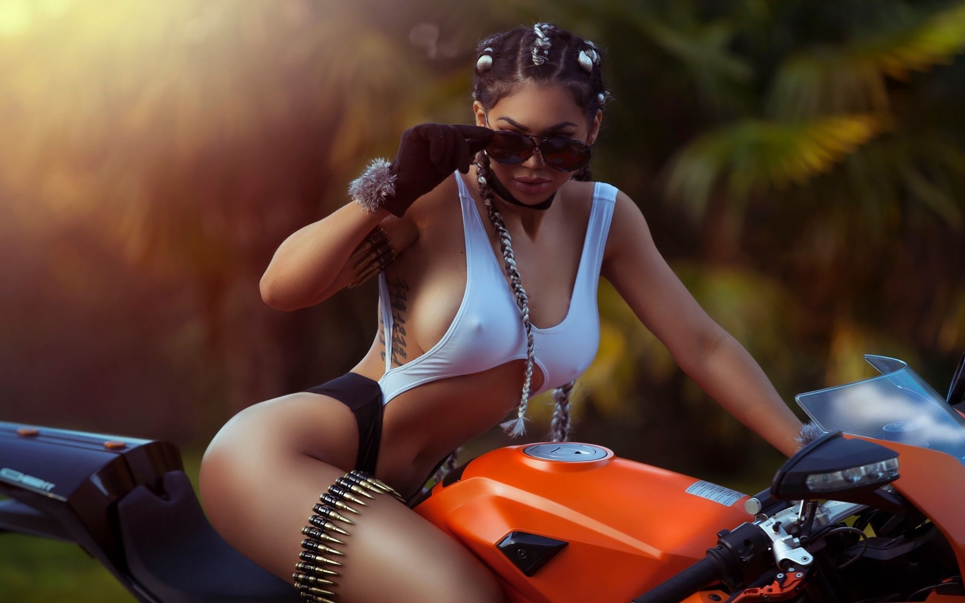 Girls with tattoos and motorcycles underwear in Gitega