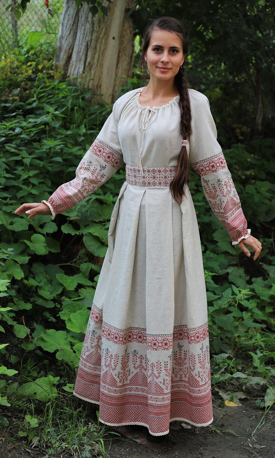 Girls in Slavic costumes in Gitega