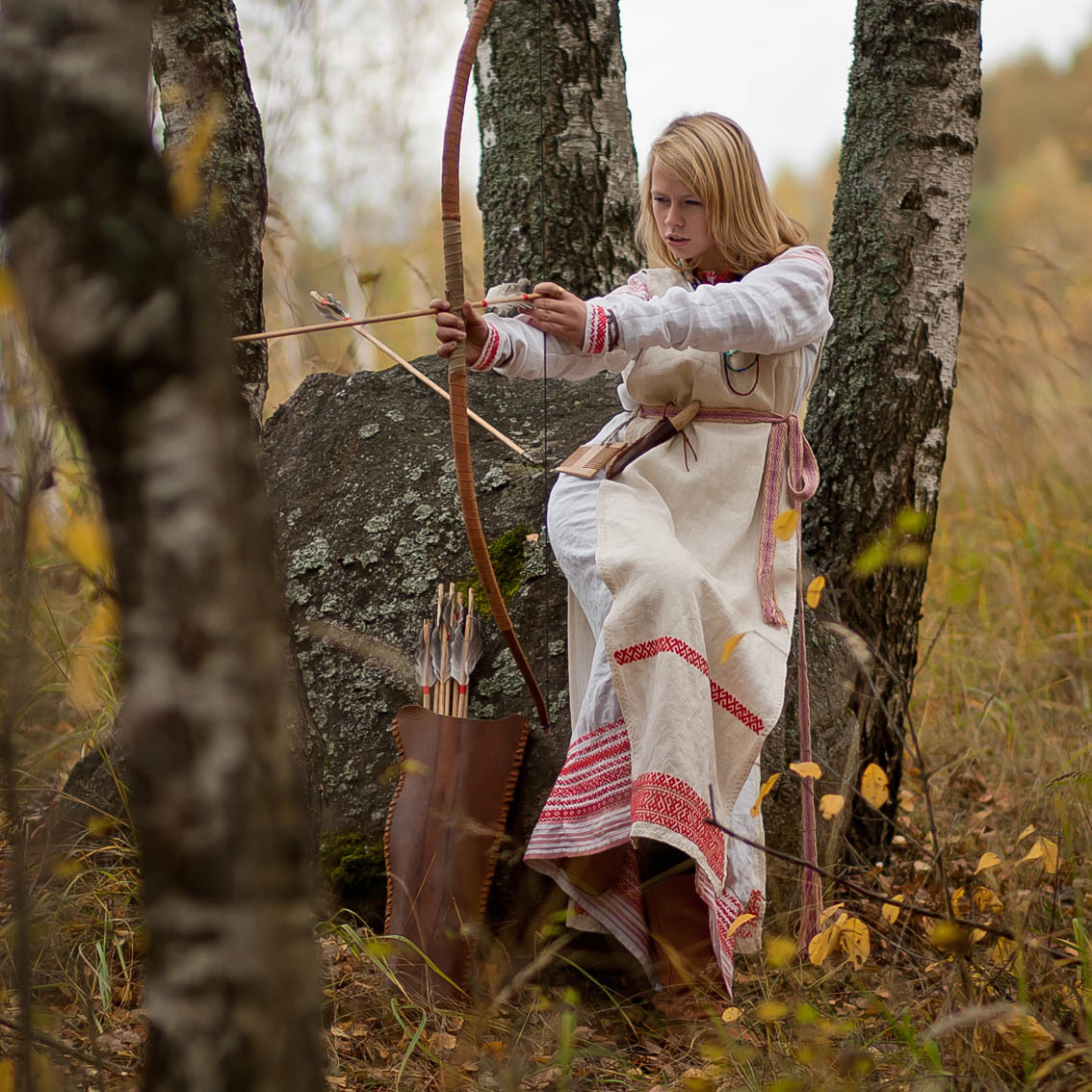 Sexy photo Girls in Slavic costumes in Gitega